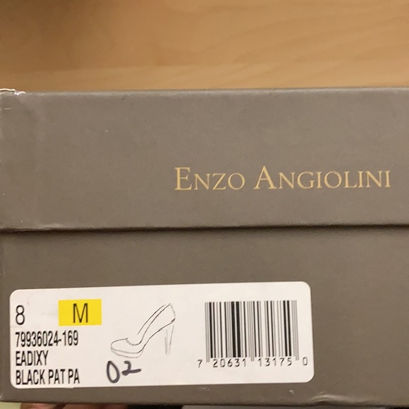 Enzo - Black patent heels - Picture 9 of 9